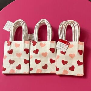 Heart small favor bags, gift bags, candy bags lot of 18 individual bags total